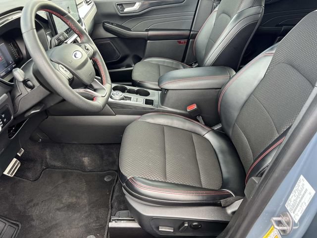 Certified 2024 Ford Escape ST-Line w/ Tech Pack #1 AWD/4WD image 18