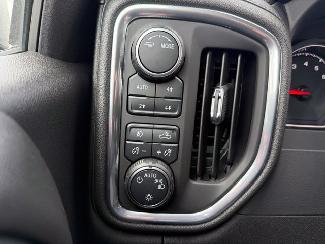 Used 2021 Chevrolet Silverado 1500 LT Trail Boss w/ Bed Protection Package AWD/4WD image 37