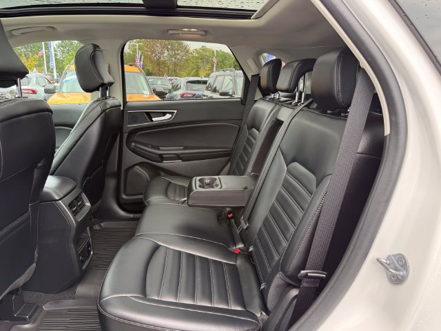 Certified 2024 Ford Edge SEL w/ Convenience Package AWD/4WD image 9