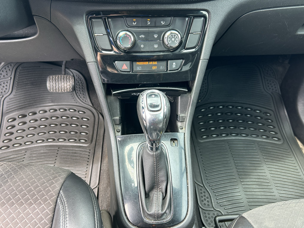 Used 2019 Buick Encore Preferred AWD/4WD image 23