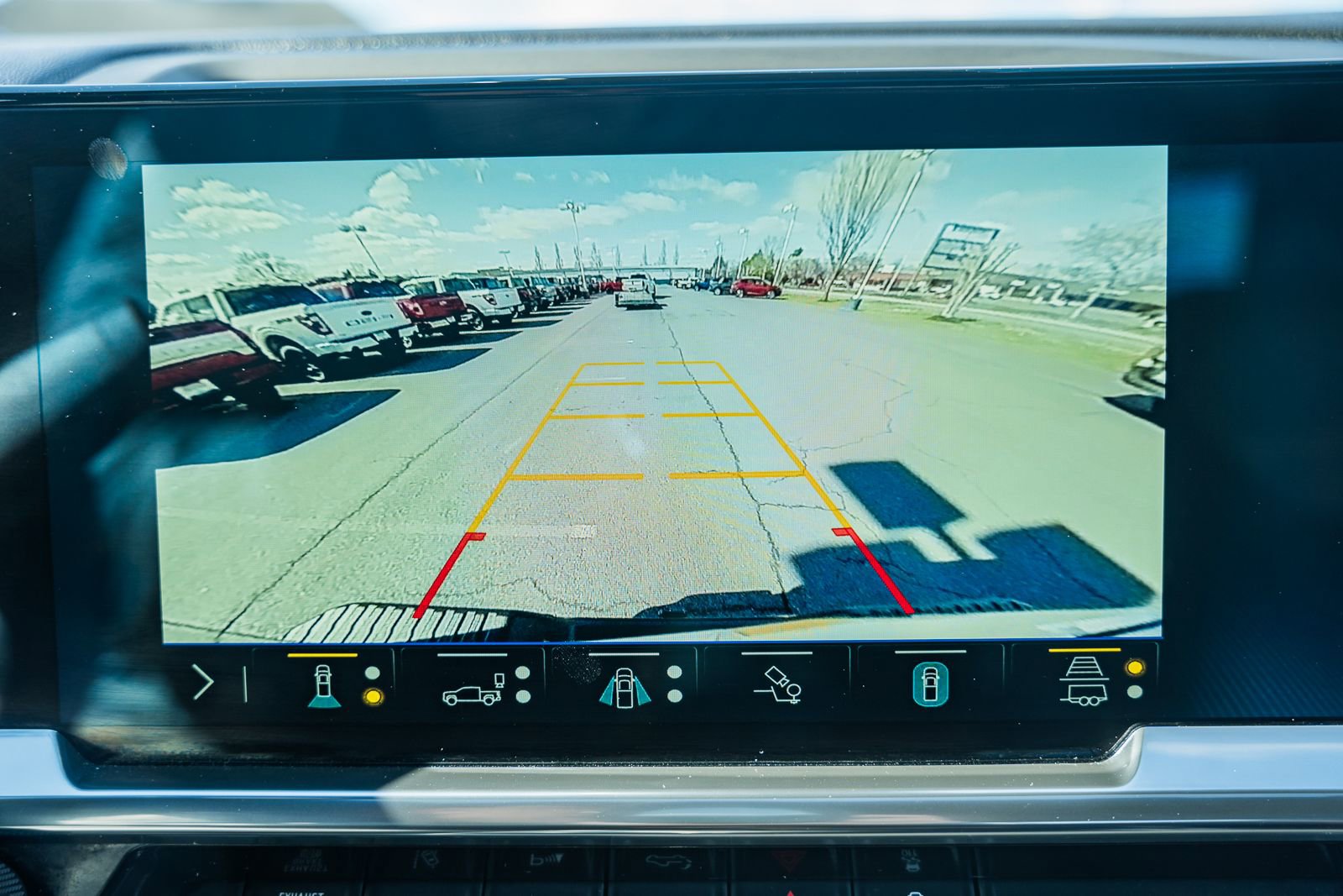 Used 2024 Chevrolet Silverado 3500 High Country w/ High Country Premium Package image 54