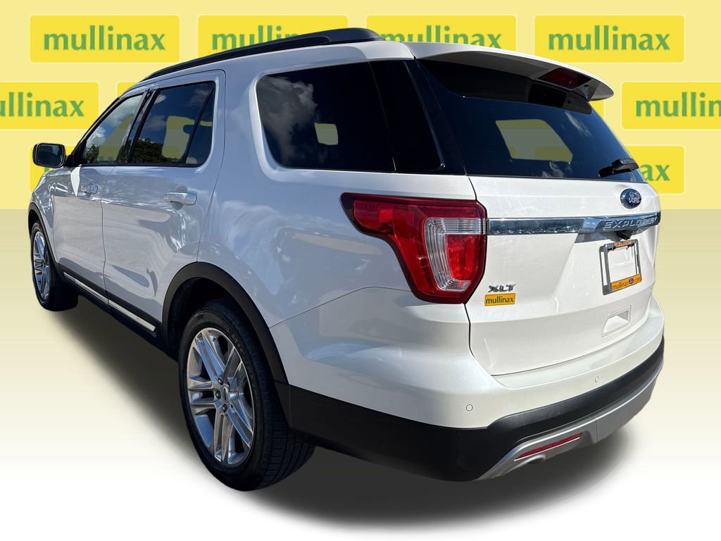 Certified 2017 Ford Explorer XLT w/ Equipment Group 202A image 10