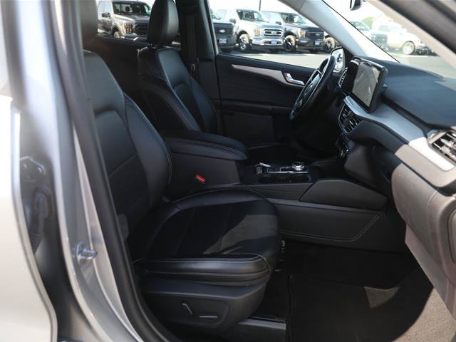 Certified 2024 Ford Escape Platinum AWD/4WD image 26