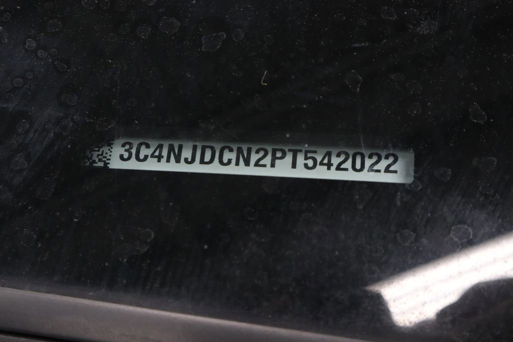 Used 2023 Jeep Compass Limited image 35