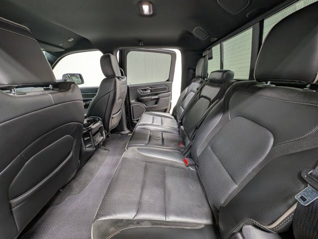 Used 2021 RAM 1500 Laramie AWD/4WD image 17
