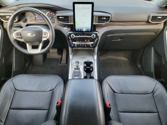 Certified 2023 Ford Explorer Limited w/ Limited Technology Package AWD/4WD image 27