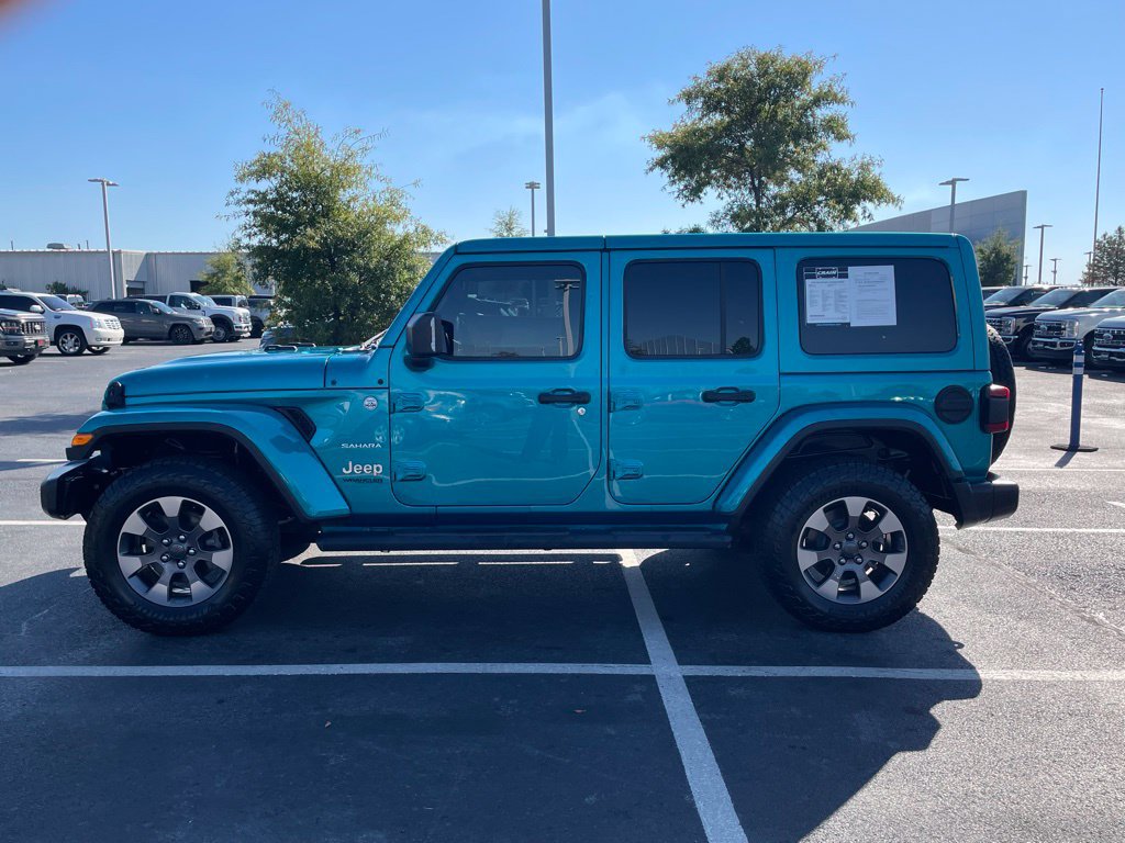Used 2020 Jeep Wrangler Unlimited Sahara AWD/4WD image 4