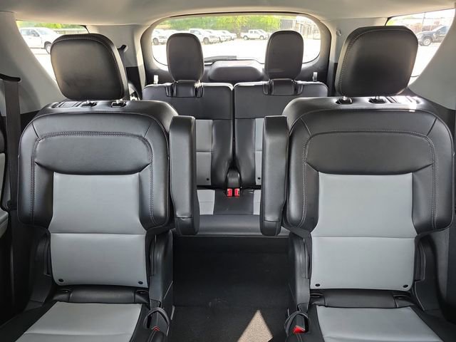 Certified 2023 Ford Explorer XLT w/ Equipment Group 202A image 25