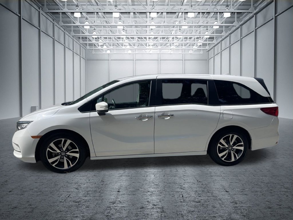 Used 2023 Honda Odyssey Touring image 2