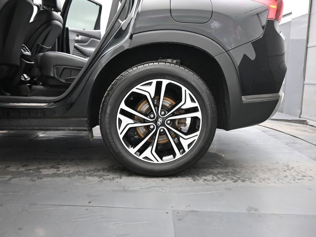 Used 2019 Hyundai Santa Fe Ultimate w/ Cargo Package image 49