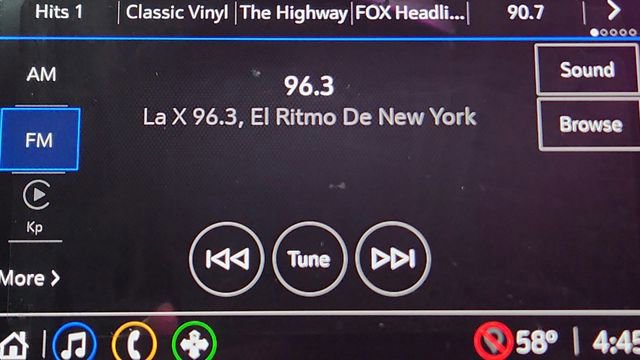 Used 2024 Chevrolet Equinox LS w/ LS Convenience Package image 14