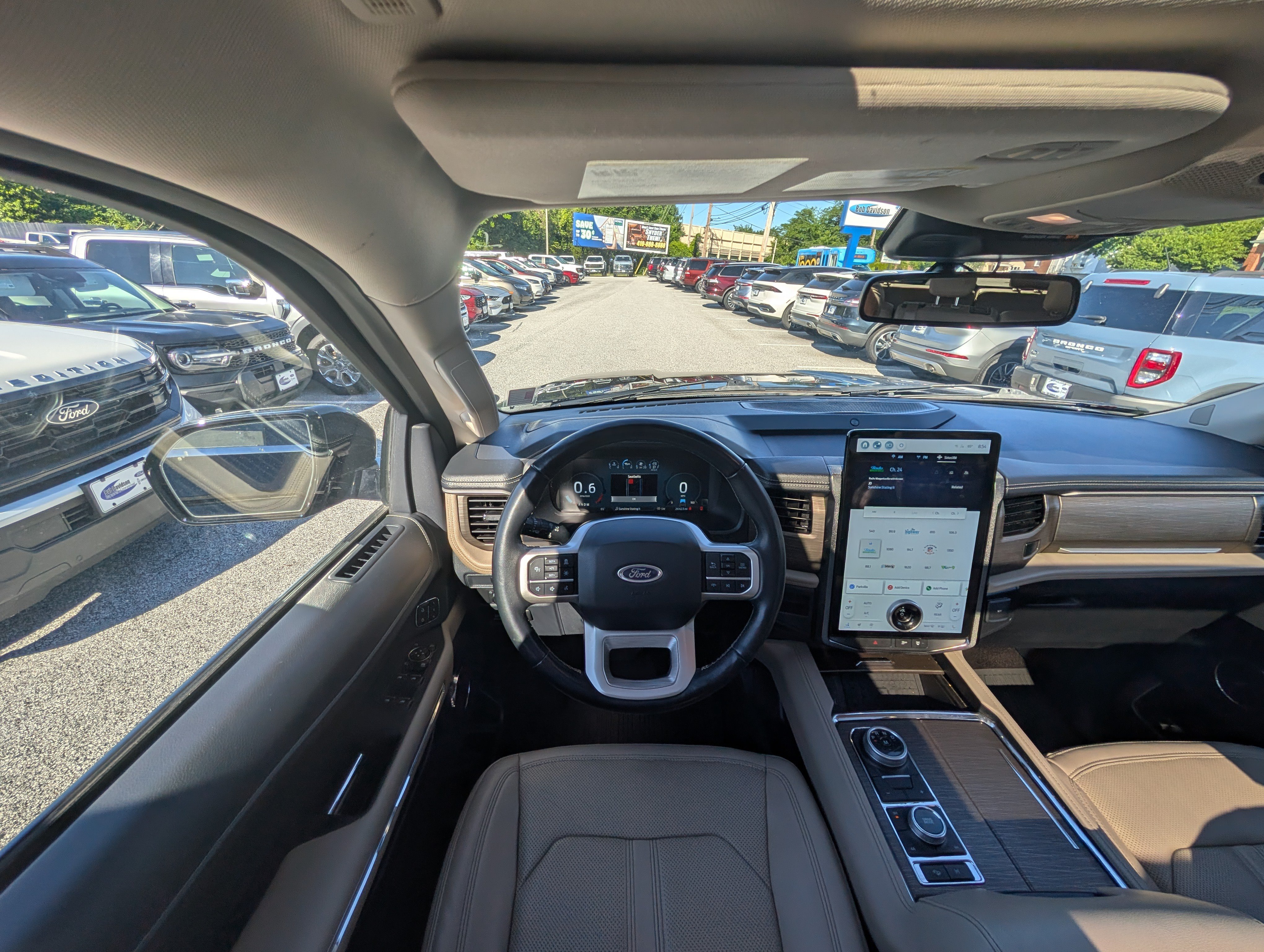 Certified 2022 Ford Expedition Limited AWD/4WD image 22