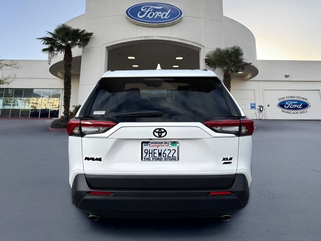 Used 2020 Toyota RAV4 XLE w/ All Weather Liner Package AWD/4WD image 7