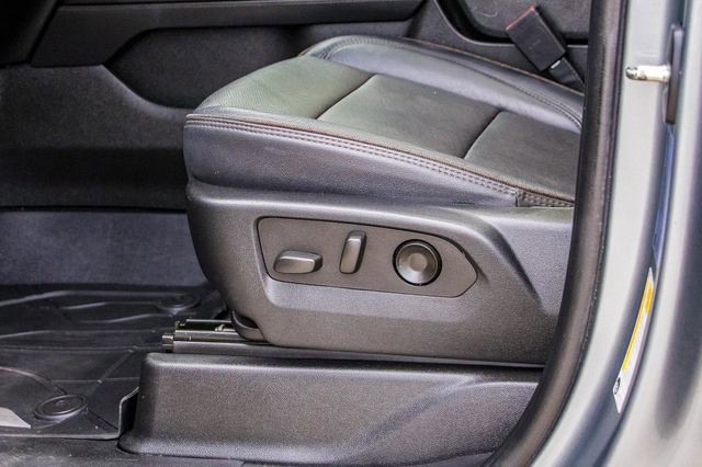 Used 2023 Chevrolet Tahoe High Country image 35