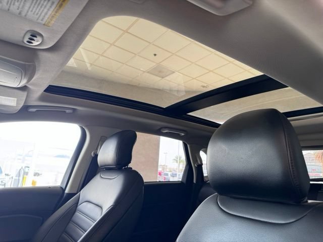 Certified 2019 Ford Edge SEL w/ Equipment Group 201A FWD image 22