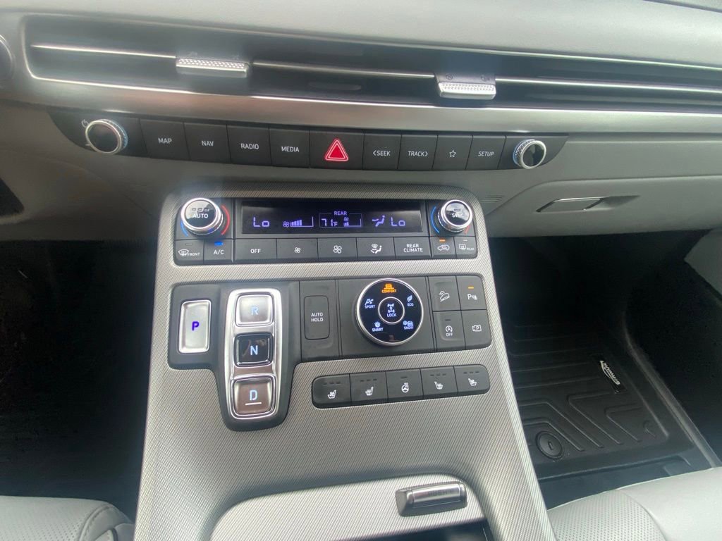 Used 2025 Hyundai Palisade SEL image 17