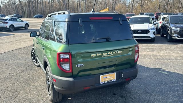 Certified 2023 Ford Bronco Sport Outer Banks w/ Tech Package AWD/4WD image 5