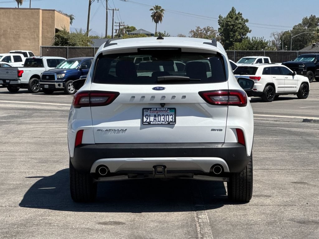 Certified 2023 Ford Escape Platinum w/ Premium Technology Package AWD/4WD image 4