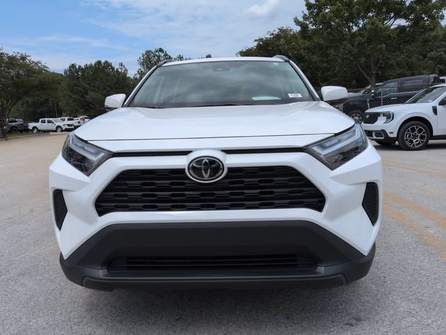 Used 2024 Toyota RAV4 XLE w/ Convenience Package FWD image 9