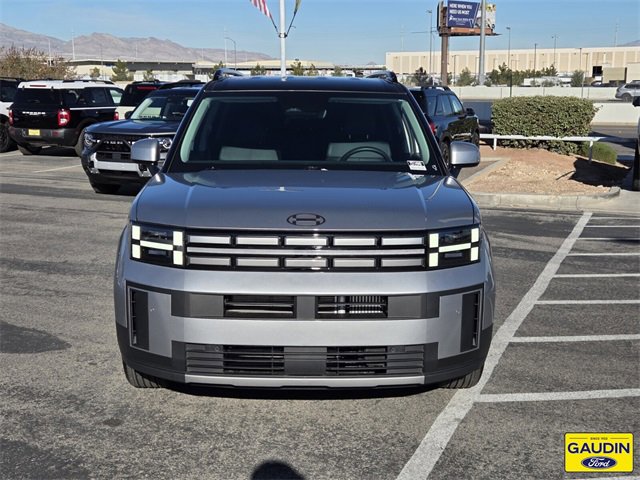 Used 2024 Hyundai Santa Fe SEL image 2