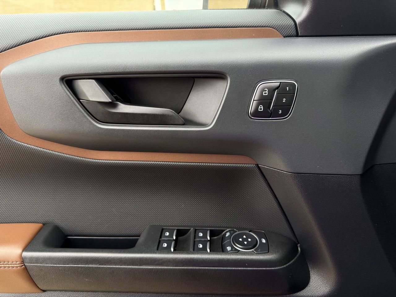 Certified 2024 Ford Bronco Sport Outer Banks w/ Tech Package image 23