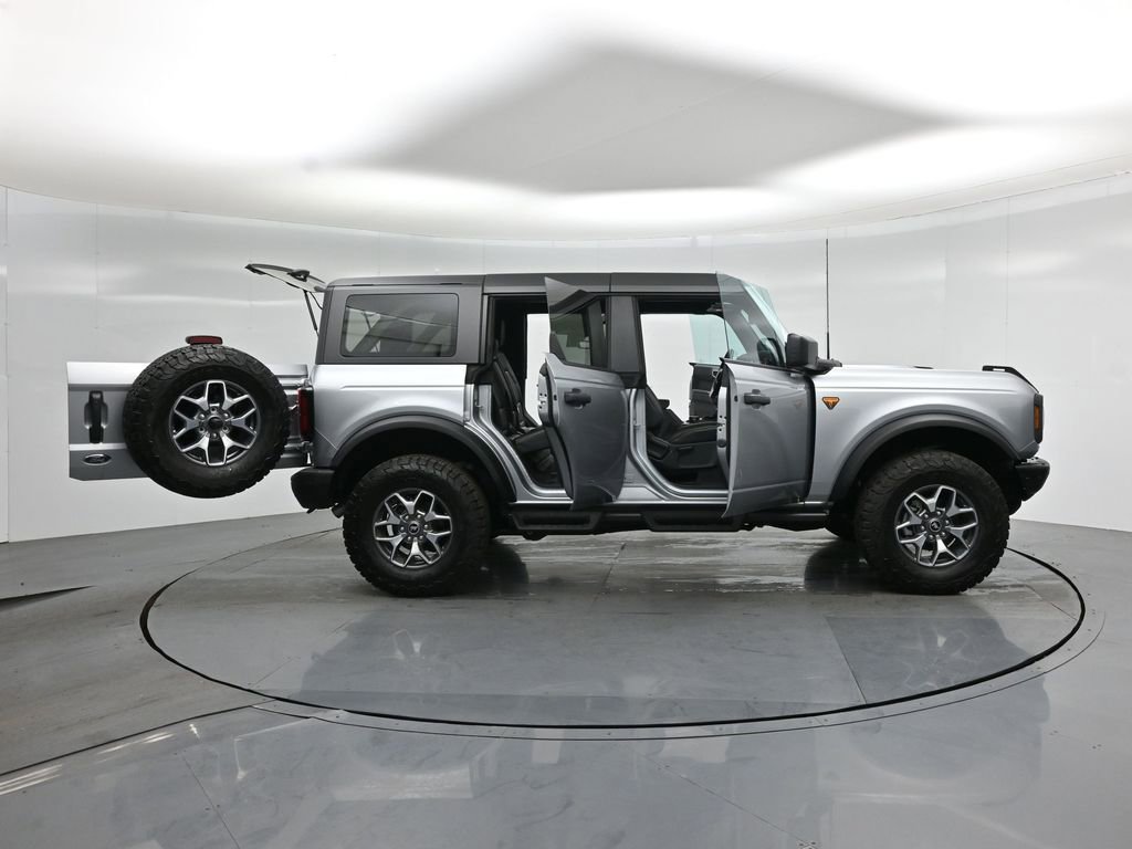 Certified 2024 Ford Bronco Badlands AWD/4WD image 5