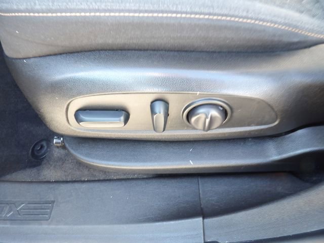 Used 2022 Chevrolet Equinox LT w/ Driver Convenience Package image 27