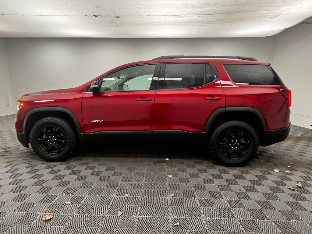Used 2023 GMC Acadia AT4 w/ Preferred Package image 6