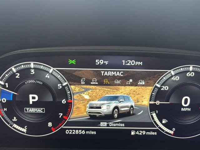 Used 2024 Mitsubishi Outlander SE AWD/4WD image 26