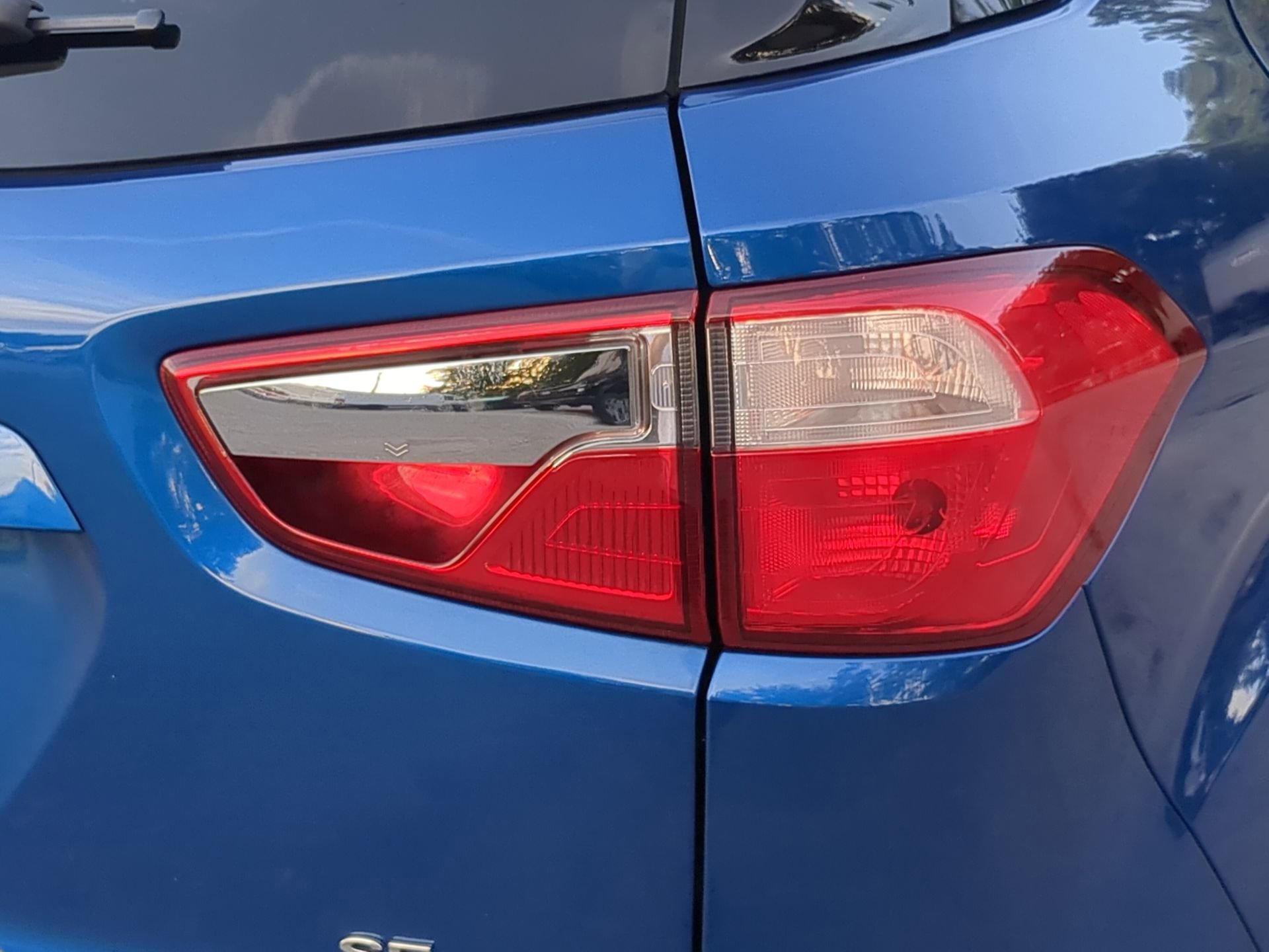 Certified 2021 Ford EcoSport SE w/ SE Appearance Package FWD image 45