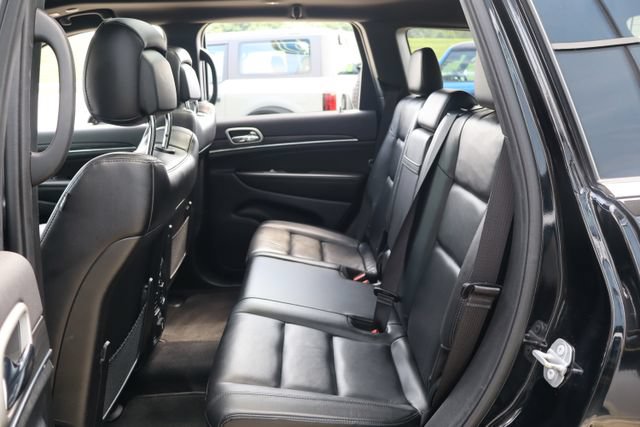 Used 2022 Jeep Grand Cherokee Limited w/ Tech Group AWD/4WD image 27