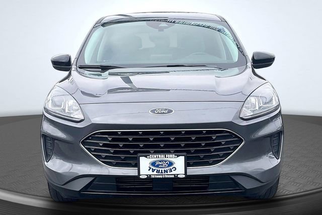 Certified 2022 Ford Escape SE w/ SE Sport Appearance Package image 3