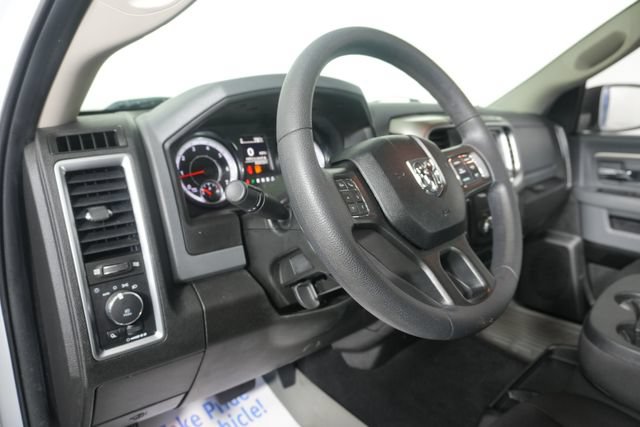 Used 2019 RAM 1500 Warlock AWD/4WD image 17