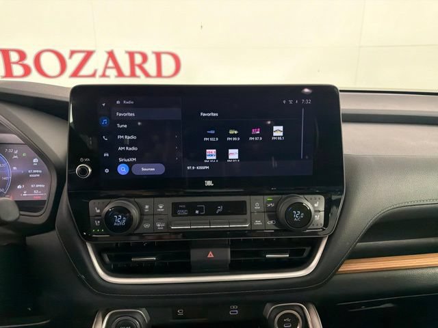 Used 2024 Toyota Grand Highlander AWD image 24