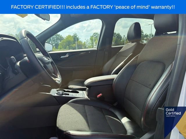 Certified 2025 Ford Escape ST-Line Select AWD/4WD image 29