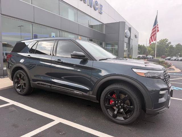 Certified 2022 Ford Explorer ST w/ Equipment Group 401A AWD/4WD image 3