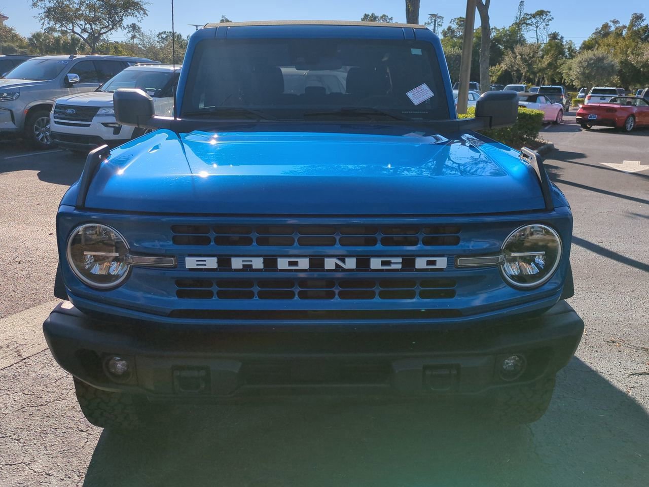 Certified 2023 Ford Bronco Black Diamond image 9