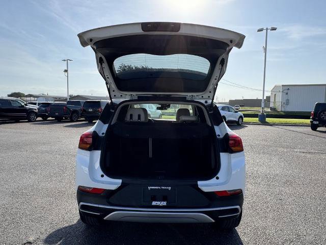 Used 2023 Buick Encore GX Select w/ Safety Package II FWD image 5