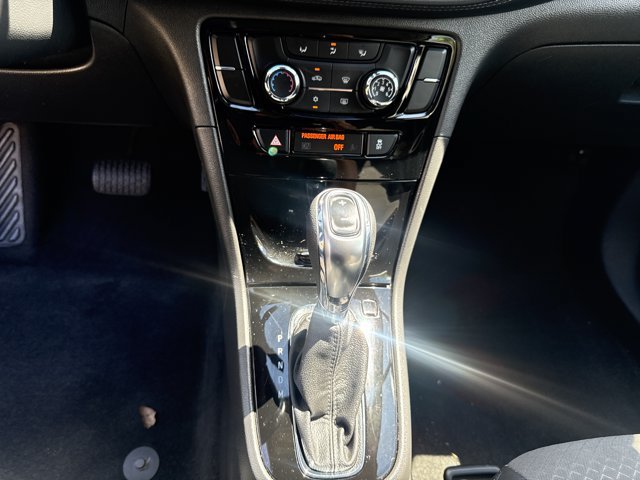 Used 2020 Buick Encore Preferred FWD image 24