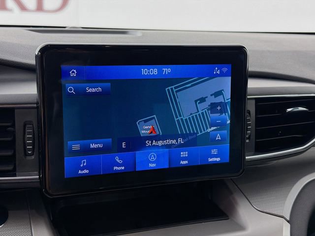 Certified 2022 Ford Explorer XLT w/ Equipment Group 202A image 16