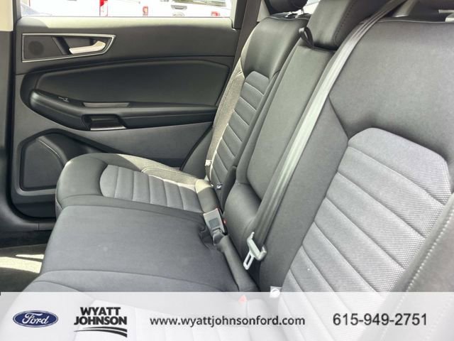 Certified 2022 Ford Edge SE w/ Black Appearance Package image 20