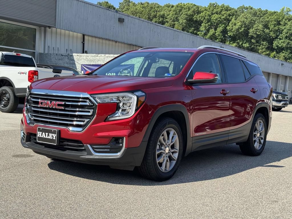 Used 2024 GMC Terrain SLT AWD/4WD image 26