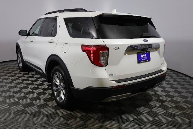 Certified 2024 Ford Explorer XLT w/ Equipment Group 202A AWD/4WD image 7