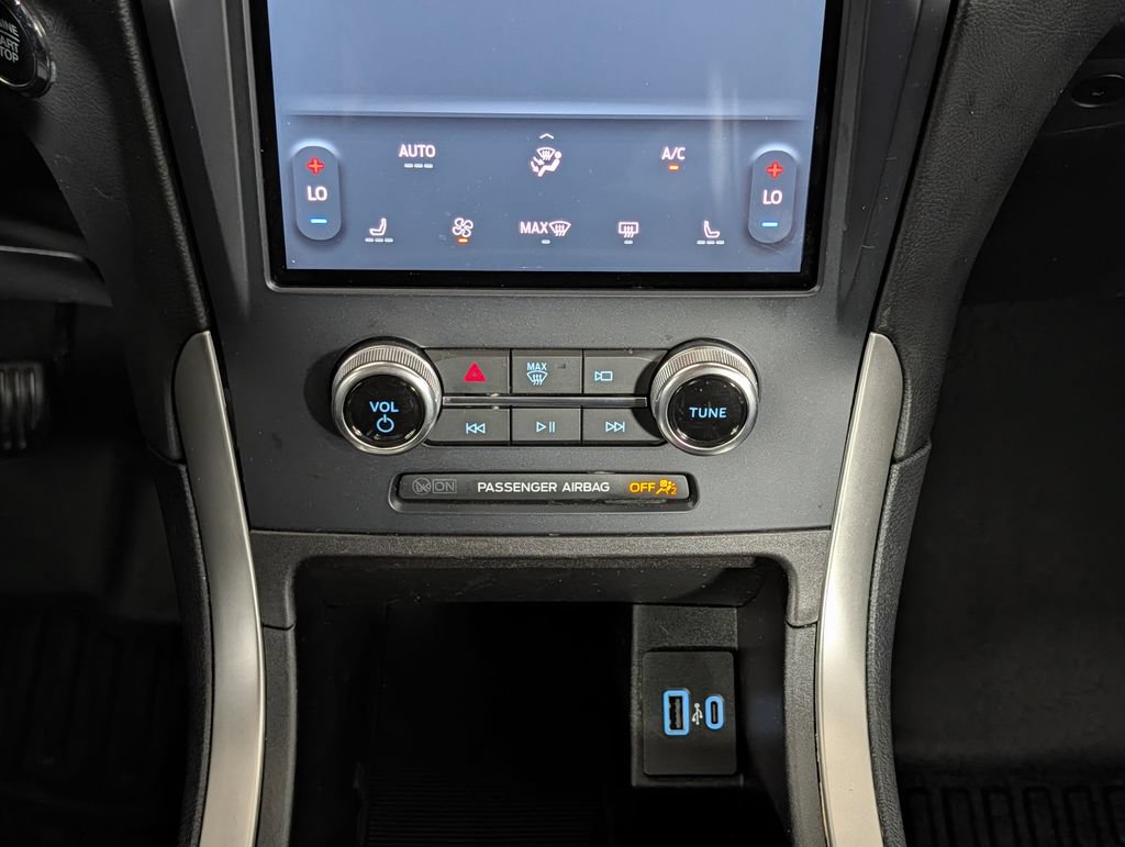 Certified 2023 Ford Edge SEL AWD/4WD image 15