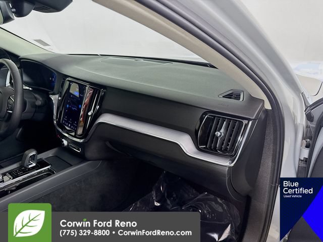Used 2024 Volvo S60 B5 Core AWD/4WD image 30