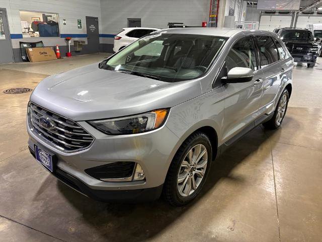 Certified 2024 Ford Edge Titanium AWD/4WD image 4