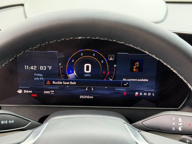 Used 2025 Chevrolet Traverse LT w/ Driver Confidence Package AWD/4WD image 6