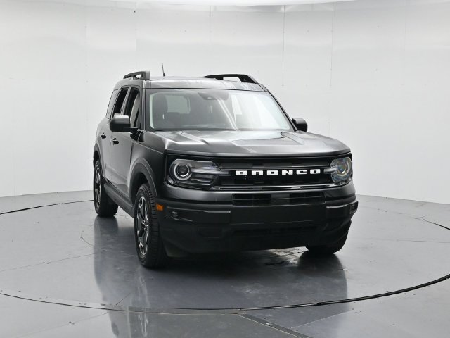 Certified 2023 Ford Bronco Sport Outer Banks w/ Tech Package AWD/4WD image 4