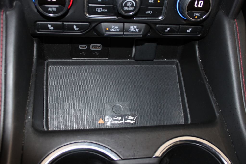 Used 2024 Chevrolet Suburban RST image 50