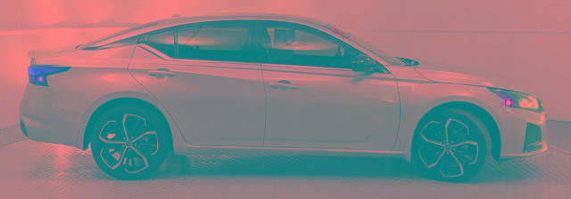 Used 2023 Nissan Altima 2.5 SR AWD/4WD image 2